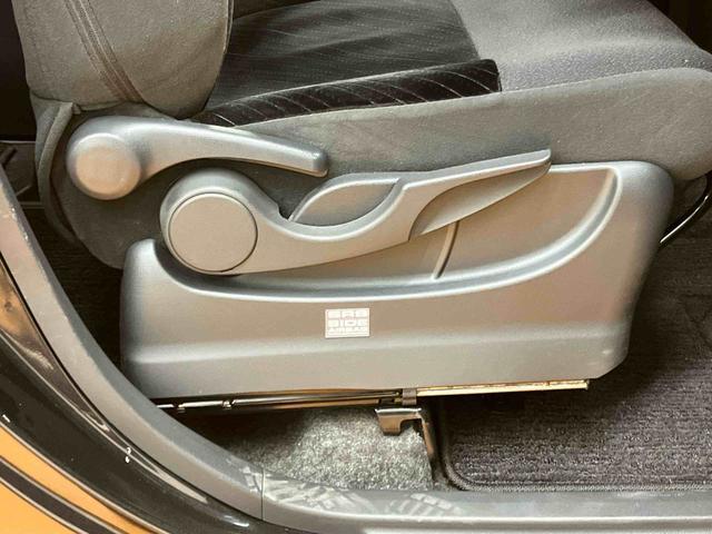 タントカスタムＸ純正フルセグナビゲーション　ブルートゥース対応　ＵＳＢ接続　ＴＶキット　両側電動スライドドア　運転席シートヒーター　運転席シートバックポケット　オートライト　オートハイビーム　ＬＥＤヘッドライト（千葉県）の中古車