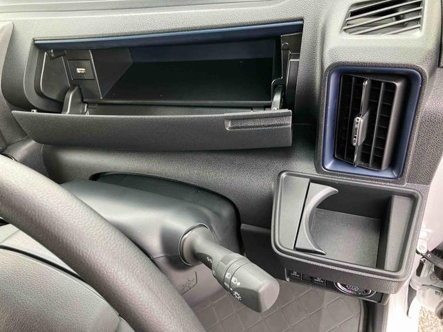タントカスタムＸバックカメラ　左側電動スライドドア　シートヒーター　電動パーキングブレーキ　ＬＥＤヘッドライト　オートライト　オートエアコン　上下２段調節式デッキボード　コーナーセンサー　衝突被害軽減ブレーキ（千葉県）の中古車