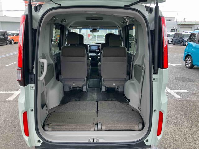 ステップワゴンＧターボ　９型ナビ／ＴＶ／ＤＶＤ／ＢＴ／ＵＳＢ　後席モニター　Ｂカメラ　ＥＴＣ　アダプティブクルコン　わくわくゲート　後席マニュアルクーラー　ロールサンシェード　シートバックテーブル　衝突軽減ブレーキ（千葉県）の中古車