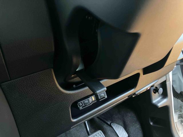 ムーヴキャンバスストライプスＧターボパノラマカメラ連動フルセグナビ　ＵＳＢ接続　ブルートゥース対応　フロント．リヤ２カメラドライブレコーダー連動　ＥＴＣ　置きラクボックス　ホットカップホルダー　アダプティブクルーズコントロール（千葉県）の中古車