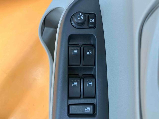 ブーンＸフルセグナビ　ＵＳＢ接続　ブルートゥース対応　アイドリングストップ　横滑り防止装置　マニュアルレベリング機能付ハロゲンヘッドライト　チルトステアリング　バニティーミラー付き左右サンバイザー（千葉県）の中古車