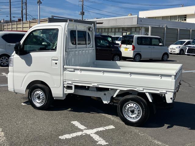 ハイゼットトラックエクストラＣＶＴ　電子制御式４ＷＤ　荷台ＬＥＤライト　リヤ４枚リーフスプリング　スーパーデフロック　衝突被害軽減ブレーキ　コーナーセンサー　スピーカー一体型ＡＭ／ＦＭラジオ　エアコン　パワステ　電動格納ミラ−（千葉県）の中古車