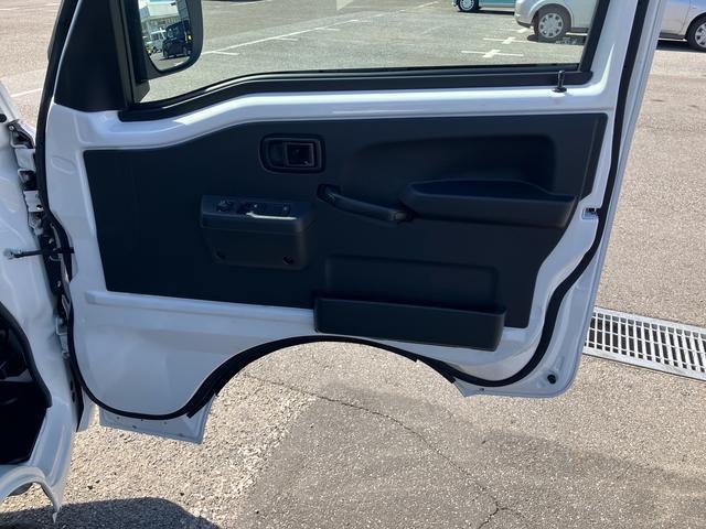 ハイゼットトラックエクストラＣＶＴ　電子制御式４ＷＤ　荷台ＬＥＤライト　リヤ４枚リーフスプリング　スーパーデフロック　衝突被害軽減ブレーキ　コーナーセンサー　スピーカー一体型ＡＭ／ＦＭラジオ　エアコン　パワステ　電動格納ミラ−（千葉県）の中古車