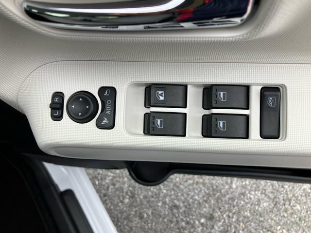 ムーヴキャンバスストライプスＧターボ両側電動スライドドア　ＬＥＤヘッドライト＆フォグランプ　シートヒーター　保温カップホルダー　電動駐車ブレーキ　バックカメラ　ステアリングスイッチ　自動追従クルコン　衝突被害軽減ブレーキ（千葉県）の中古車