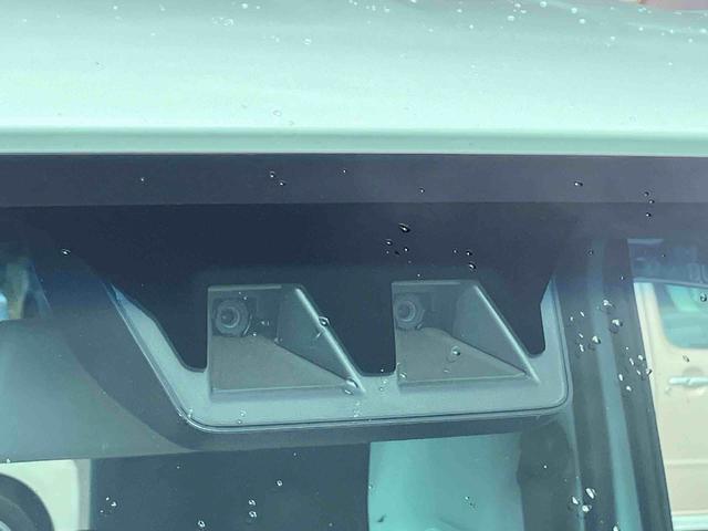 ハイゼットトラックスタンダード４ＷＤ／ＣＶＴ　荷台三方開　衝突被害軽減ブレーキ　横滑り防止装置　コーナーセンサー　オートライト　オートハイビーム　トップシェイドガラス　オーバーヘッドシェルフ　アイドリングストップ　ＡＭ／ＦＭラジオ（千葉県）の中古車