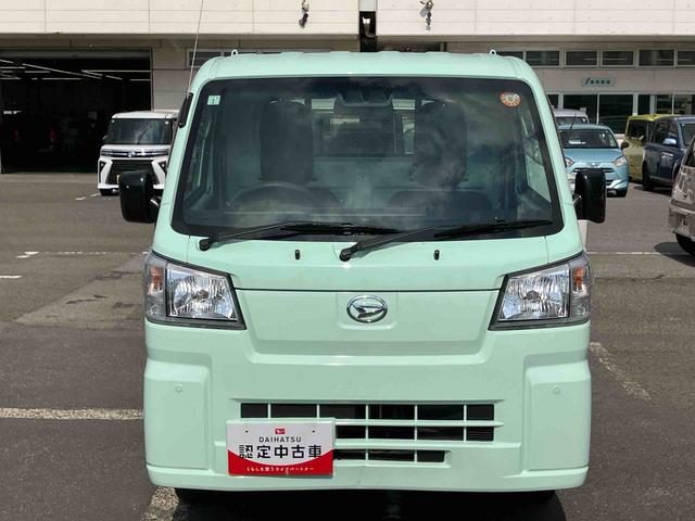 ハイゼットトラックスタンダード４ＷＤ／ＣＶＴ　荷台三方開　衝突被害軽減ブレーキ　横滑り防止装置　コーナーセンサー　オートライト　オートハイビーム　トップシェイドガラス　オーバーヘッドシェルフ　アイドリングストップ　ＡＭ／ＦＭラジオ（千葉県）の中古車