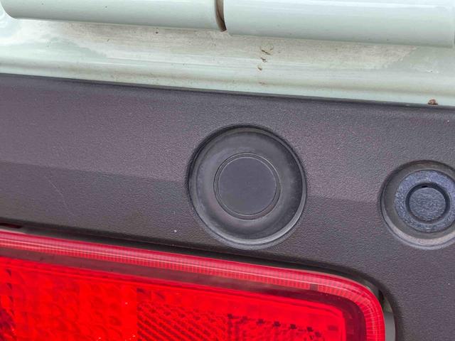 ハイゼットトラックスタンダード４ＷＤ／ＣＶＴ　荷台三方開　衝突被害軽減ブレーキ　横滑り防止装置　コーナーセンサー　オートライト　オートハイビーム　トップシェイドガラス　オーバーヘッドシェルフ　アイドリングストップ　ＡＭ／ＦＭラジオ（千葉県）の中古車