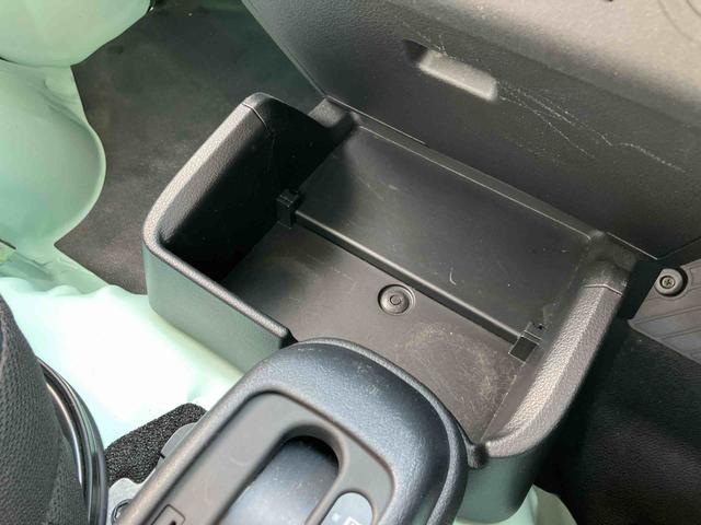 ハイゼットトラックスタンダード４ＷＤ／ＣＶＴ　荷台三方開　衝突被害軽減ブレーキ　横滑り防止装置　コーナーセンサー　オートライト　オートハイビーム　トップシェイドガラス　オーバーヘッドシェルフ　アイドリングストップ　ＡＭ／ＦＭラジオ（千葉県）の中古車
