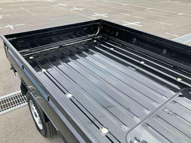 ハイゼットトラックエクストラ４ＷＤ　ＥＴＣ　荷台三方開　荷台作業灯　トップシェイドガラス　前後コーナーセンサー　衝突被害軽減ブレーキ　横滑防止装置　オートライト　オートハイビーム　ＬＥＤフォグランプ　プッシュスタート　キーフリー（千葉県）の中古車