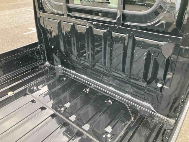 ハイゼットトラックエクストラ４ＷＤ　ＥＴＣ　荷台三方開　荷台作業灯　トップシェイドガラス　前後コーナーセンサー　衝突被害軽減ブレーキ　横滑防止装置　オートライト　オートハイビーム　ＬＥＤフォグランプ　プッシュスタート　キーフリー（千葉県）の中古車
