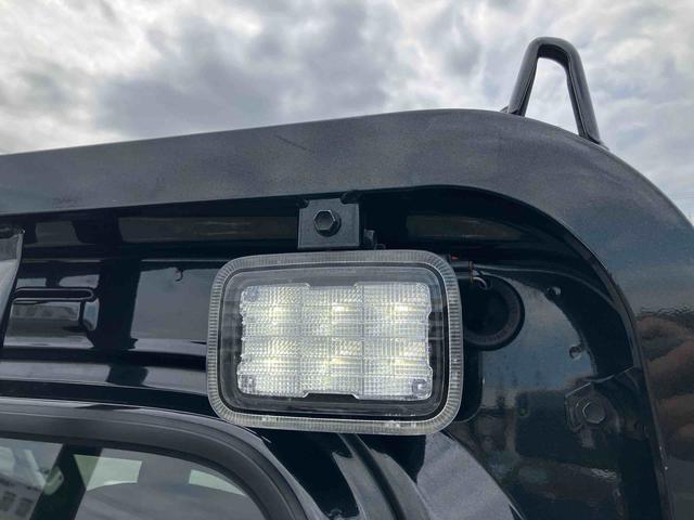 ハイゼットトラックエクストラ４ＷＤ　ＥＴＣ　荷台三方開　荷台作業灯　トップシェイドガラス　前後コーナーセンサー　衝突被害軽減ブレーキ　横滑防止装置　オートライト　オートハイビーム　ＬＥＤフォグランプ　プッシュスタート　キーフリー（千葉県）の中古車