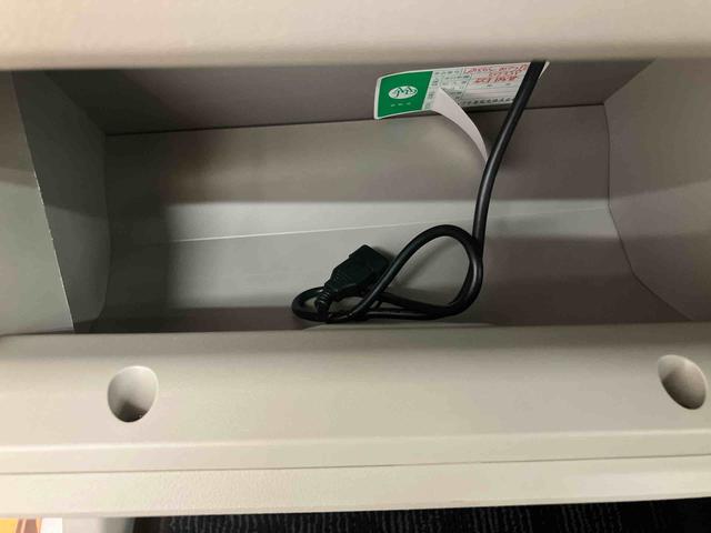 ムーヴＬ　ＳＡワンセグナビ　ＵＳＢ接続　フォグランプ　衝突被害軽減ブレーキ　横滑り防止装置　アイドリングストップ機構　チルトステアリング　運転席シートリフター　バニティーミラー付き左右サンバイザー（千葉県）の中古車