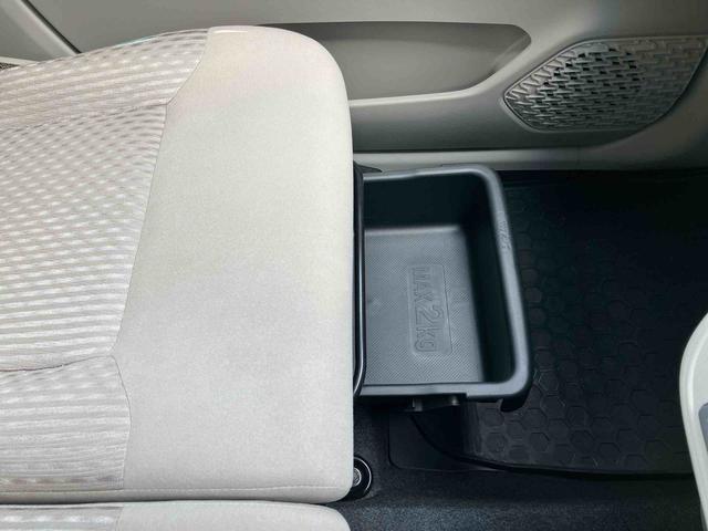 ムーヴＬ　ＳＡIIＣＤチューナー　電動格納ドアミラー　プライバシーガラス　オートライト　キーレスエントリー　バニディミラー付きサンバイザー　セキュリティアラーム　横滑り防止装置　衝突被害軽減ブレーキ（千葉県）の中古車