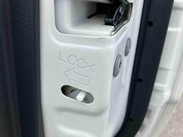 ムーヴカスタム　Ｘ　ＳＡナビ／ＴＶ／ＤＶＤ／ＢＴ／ＵＳＢ　Ｂカメラ　ドラレコ　オートライト　ＬＥＤヘッドライト＆ＬＥＤフォグ　トップシェイドガラス　スマアシ　アルミホイール　プッシュスタート　キーフリー　足踏み式駐車ブレーキ（千葉県）の中古車