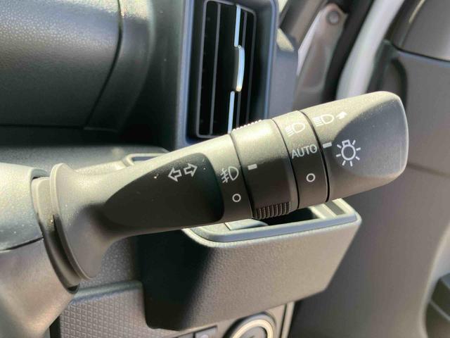 タントカスタムＲＳターボ　９インチディスプレイオーディオ　１５インチアルミ　両側電動スライド　シートヒーター　電動駐車ブレーキ　ＬＥＤライト＆フォグ　上下２段調節式デッキボード　コーナーセンサー　衝突被害軽減ブレーキ（千葉県）の中古車