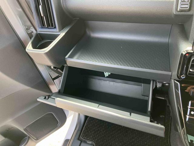 タントカスタムＲＳターボ　９インチディスプレイオーディオ　１５インチアルミ　両側電動スライド　シートヒーター　電動駐車ブレーキ　ＬＥＤライト＆フォグ　上下２段調節式デッキボード　コーナーセンサー　衝突被害軽減ブレーキ（千葉県）の中古車