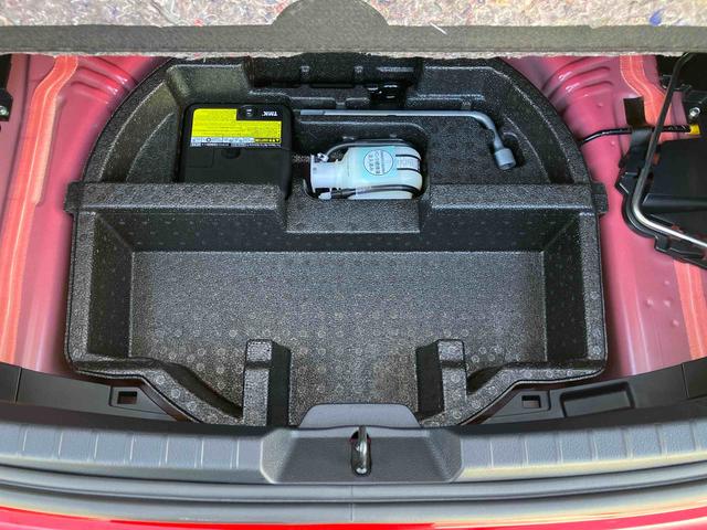 ヴィッツ１．３Ｆ　ＬＥＤエディションナビ／ワンセグＴＶ／ＢＴ　ＡＵＸ接続　バックカメラ　ドラレコ　ＥＴＣ　ＴｏｙｏｔａＳａｆｅｔｙＳｅｎｃｅ　オートライト　オートハイビーム　ＬＥＤヘッドライト　社外アルミ　スマートキー　盗難防止アラーム（千葉県）の中古車
