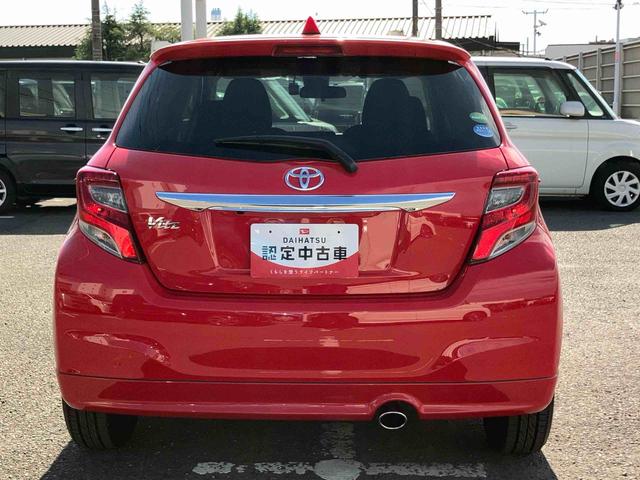 ヴィッツ１．３Ｆ　ＬＥＤエディションナビ／ワンセグＴＶ／ＢＴ　ＡＵＸ接続　バックカメラ　ドラレコ　ＥＴＣ　ＴｏｙｏｔａＳａｆｅｔｙＳｅｎｃｅ　オートライト　オートハイビーム　ＬＥＤヘッドライト　社外アルミ　スマートキー　盗難防止アラーム（千葉県）の中古車