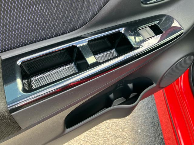 ヴィッツ１．３Ｆ　ＬＥＤエディションナビ／ワンセグＴＶ／ＢＴ　ＡＵＸ接続　バックカメラ　ドラレコ　ＥＴＣ　ＴｏｙｏｔａＳａｆｅｔｙＳｅｎｃｅ　オートライト　オートハイビーム　ＬＥＤヘッドライト　社外アルミ　スマートキー　盗難防止アラーム（千葉県）の中古車