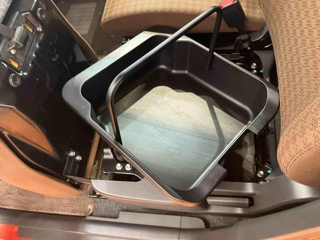 モコＳＣＤラジオチューナー　ＡＵＸ接続　ＥＴＣ　助手席シートアンダーボックス　キーレスエントリー　助手席シートバックポケット　シートベルトアンカーアジャスター　マニュアルレベリング機能付ハロゲンヘッドライト（千葉県）の中古車