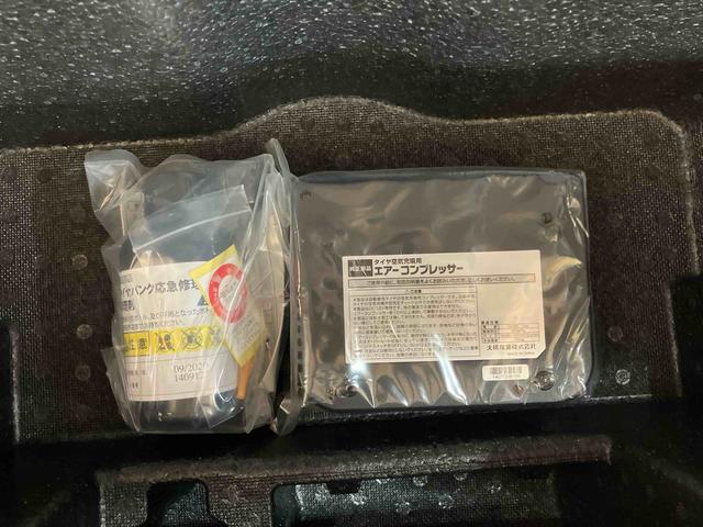 ムーヴカスタム　ＲＳ　ハイパーＳＡバックカメラ連動フルセグナビ　ＴＶナビキット　ＵＳＢ接続　ブルートゥース対応　ＥＴＣ　プッシュエンジンスタート　キーフリーシステム　セキュリティアラーム　助手席シートバックポケット＋ショッピングフック（千葉県）の中古車