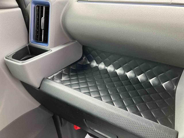 タントカスタムＲＳ純正９インチメモリーナビ　ドラレコ　ＥＴＣ　全周囲カメラ　電動格納ミラー　両側電動スライドドア　ＬＥＤヘッドランプ　ＬＥＤフォグランプ　プッシュボタンスタート　衝突回避支援ブレーキ（千葉県）の中古車