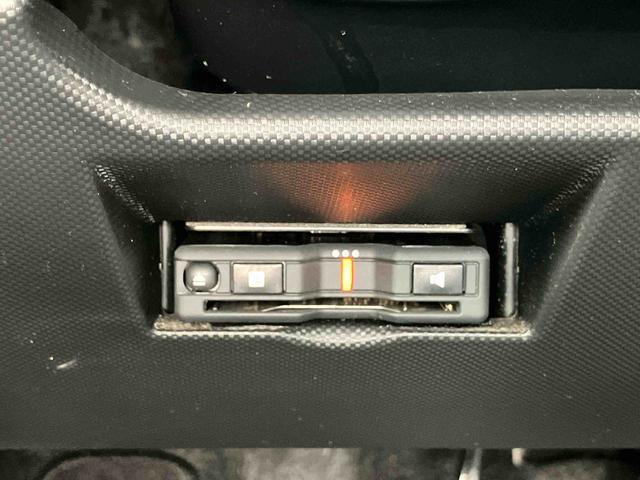 ロッキープレミアム　４ＷＤターボ　４ＷＤ　ナビ／ＴＶ／ＤＶＤ／ＵＳＢ／ＢＴ　全周囲カメラ　アダプティブＬＥＤヘッドライト　オートライト　全車速追従クルコン　コーナーセンサー　シートヒーター　スマアシ　アルミホイール　キーフリー（千葉県）の中古車