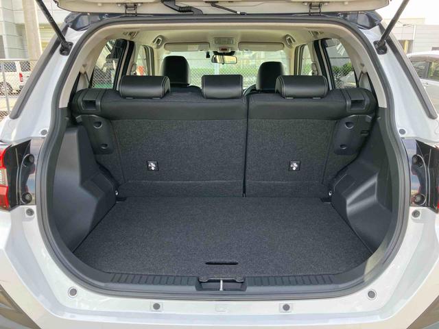 ロッキープレミアム　４ＷＤターボ　４ＷＤ　ナビ／ＴＶ／ＤＶＤ／ＵＳＢ／ＢＴ　全周囲カメラ　アダプティブＬＥＤヘッドライト　オートライト　全車速追従クルコン　コーナーセンサー　シートヒーター　スマアシ　アルミホイール　キーフリー（千葉県）の中古車