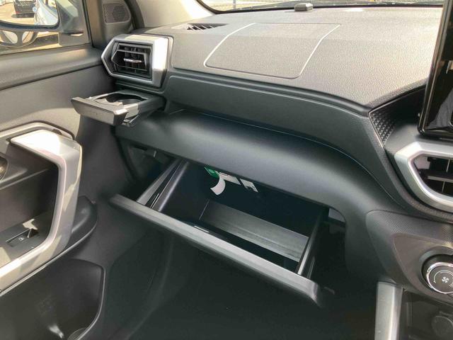 ロッキープレミアム　４ＷＤターボ　４ＷＤ　ナビ／ＴＶ／ＤＶＤ／ＵＳＢ／ＢＴ　全周囲カメラ　アダプティブＬＥＤヘッドライト　オートライト　全車速追従クルコン　コーナーセンサー　シートヒーター　スマアシ　アルミホイール　キーフリー（千葉県）の中古車