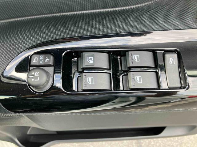 ムーヴキャンバスＧブラックインテリアリミテッド　ＳＡIII８型ナビ／ＴＶ／ＤＶＤ／ＢＴ／ＵＳＢ　全周囲カメラ　ドラレコ　ＥＴＣ　オートライト　オートハイビーム　ＬＥＤヘッドライト＆フォグ　両側電動スライドドア　ブラックインテリア　革巻ステアリング　スマアシ（千葉県）の中古車