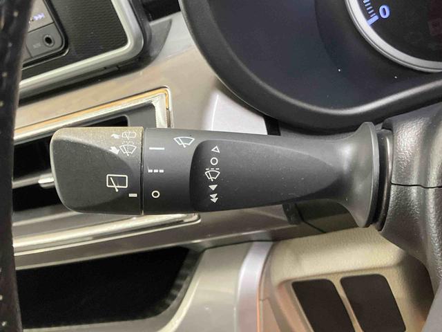 キャストスタイルＧ　ＳＡIIバックカメラ連動フルセグナビ　ＵＳＢ接続　ブルートゥース対応　ＡＵＸ接続　ＥＴＣ　オーバーヘッドコンソール　ＬＥＤルームランプ　助手席シートアンダートレイ　オートライト　プッシュエンジンスタート（千葉県）の中古車