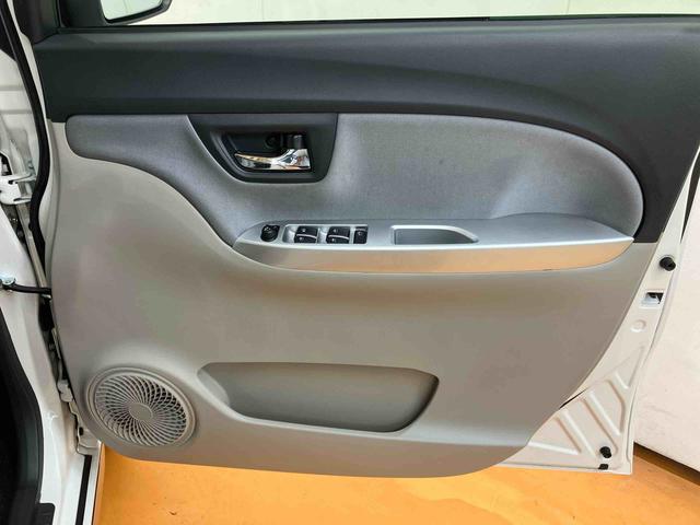 キャストスタイルＧ　ＳＡIIバックカメラ連動フルセグナビ　ＵＳＢ接続　ブルートゥース対応　ＡＵＸ接続　ＥＴＣ　オーバーヘッドコンソール　ＬＥＤルームランプ　助手席シートアンダートレイ　オートライト　プッシュエンジンスタート（千葉県）の中古車