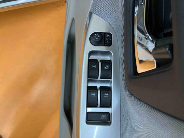 キャストスタイルＧ　ＳＡIIバックカメラ連動フルセグナビ　ＵＳＢ接続　ブルートゥース対応　ＡＵＸ接続　ＥＴＣ　オーバーヘッドコンソール　ＬＥＤルームランプ　助手席シートアンダートレイ　オートライト　プッシュエンジンスタート（千葉県）の中古車
