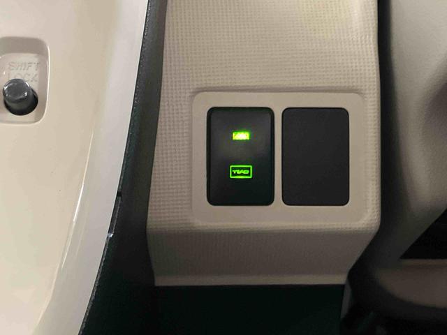 ムーヴキャンバスXメイクアップリミテッド SAIIIパノラマカメラ連動フルセグナビ USB接続 ブルートゥース対応 フロント.リヤドライブレコーダー連動 TVナビキット ETC 置きラクボックス オートライト オートハイビーム 両側電動スライドドア(千葉県)の中古車