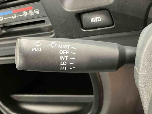 ハイゼットトラック農用スペシャル荷台作業灯　テールゲートチェーン　ゲートプロテクター　リヤ４枚リーフスプリング　ショッピングフック　マニュアルレベリング機能付ハロゲンヘッドライト　灰皿＋シガーライター　ロングバイザー　ラバーマット（千葉県）の中古車