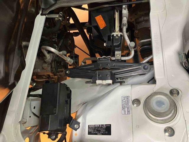 ハイゼットトラック農用スペシャル荷台作業灯　テールゲートチェーン　ゲートプロテクター　リヤ４枚リーフスプリング　ショッピングフック　マニュアルレベリング機能付ハロゲンヘッドライト　灰皿＋シガーライター　ロングバイザー　ラバーマット（千葉県）の中古車