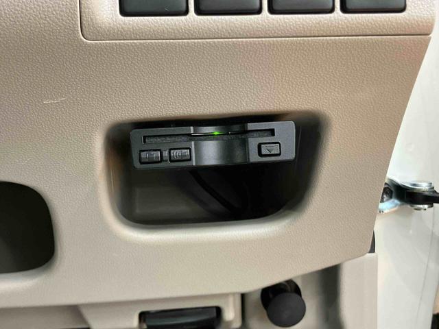 ムーヴＸ　ＳＡIIバックカメラ連動フルセグナビ　ＵＳＢ接続　ブルートゥース対応　ＥＴＣ　衝突被害軽減ブレーキ　横滑り防止装置　アイドリングストップ機構　プッシュエンジンスタート　キーフリーシステム　オートエアコン（千葉県）の中古車