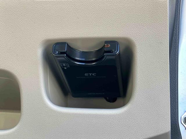 ムーヴＸ　ＳＡナビ／ワンセグＴＶ／ＵＳＢ　バックカメラ　ＥＴＣ　オートライト　オートエアコン　アルミホイール　プッシュスタート　キーフリー　盗難防止アラーム　アイドリングストップ　足踏み式駐車ブレーキ　スマアシ（千葉県）の中古車