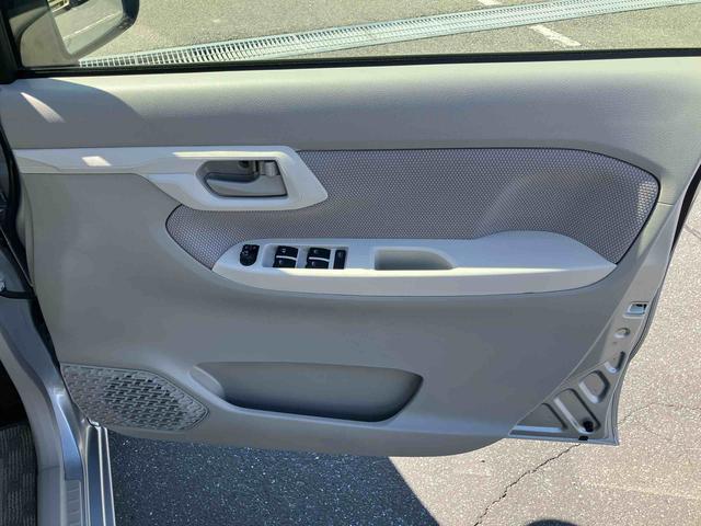 ムーヴＸ　ＳＡナビ／ワンセグＴＶ／ＵＳＢ　バックカメラ　ＥＴＣ　オートライト　オートエアコン　アルミホイール　プッシュスタート　キーフリー　盗難防止アラーム　アイドリングストップ　足踏み式駐車ブレーキ　スマアシ（千葉県）の中古車