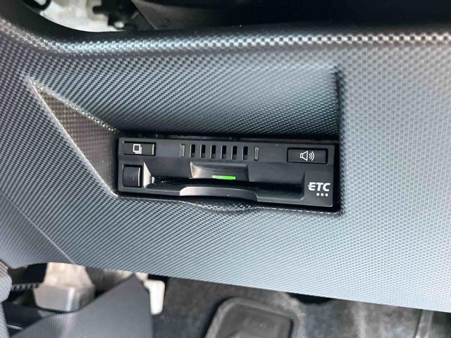 ロッキーXナビ/BT/TV/DISC/バックカメラ/ステアリングスイッチ ETC リモコンエンジンスタート LEDヘッドライト 16インチアルミ スマートキー オート格納ドアミラー 衝突被害軽減ブレーキ(千葉県)の中古車