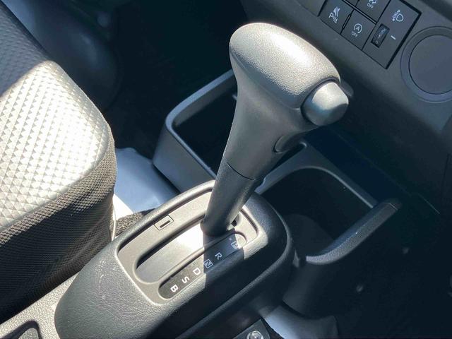ハイゼットトラックスタンダード荷台三方開　オートライト　オートハイビーム　前後コーナーセンサー　衝突被害軽減ブレーキ　横滑防止装置　アイドリングストップ　マニュアルエアコン　ハロゲンヘッドランプ　バッテリーカバー　ＡＭ／ＦＭラジオ（千葉県）の中古車
