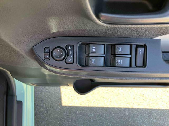 タントＸバックカメラ　左側電動スライドドア　シートヒーター　電動パーキングブレーキ　ＬＥＤヘッドライト　オートライト　オートエアコン　上下２段調節式デッキボード　コーナーセンサー　衝突被害軽減ブレーキ（千葉県）の中古車