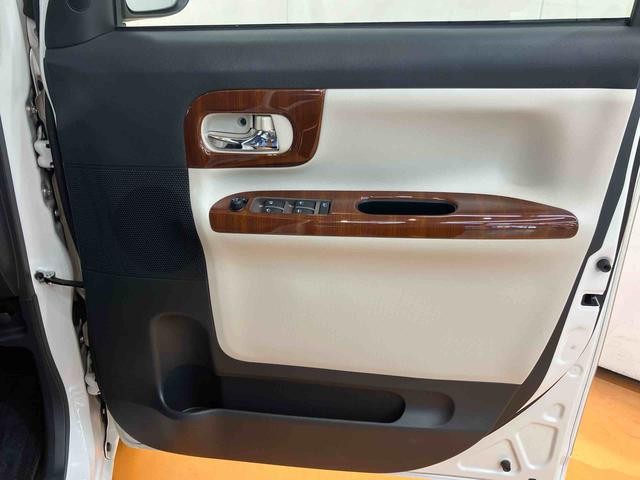 ムーヴキャンバスＧメイクアップＶＳ　ＳＡIIIパノラマカメラ連動フルセグナビ　ＵＳＢ接続　ブルートゥース対応　フロント．リヤドライブレコーダー連動　ＴＶナビキット　運転席シートヒーター　ウインドシールドディアイサー　オートライト　オートハイビーム（千葉県）の中古車