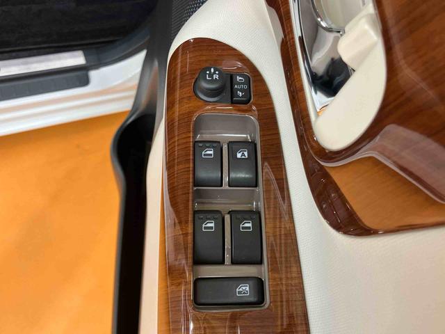 ムーヴキャンバスＧメイクアップＶＳ　ＳＡIIIパノラマカメラ連動フルセグナビ　ＵＳＢ接続　ブルートゥース対応　フロント．リヤドライブレコーダー連動　ＴＶナビキット　運転席シートヒーター　ウインドシールドディアイサー　オートライト　オートハイビーム（千葉県）の中古車