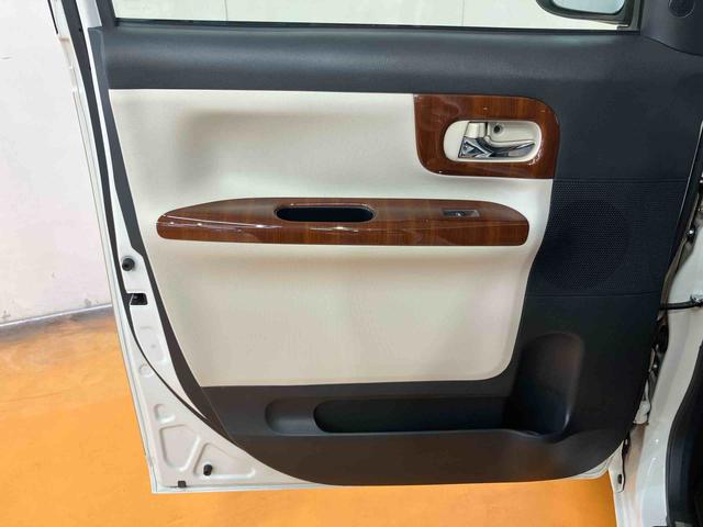 ムーヴキャンバスＧメイクアップＶＳ　ＳＡIIIパノラマカメラ連動フルセグナビ　ＵＳＢ接続　ブルートゥース対応　フロント．リヤドライブレコーダー連動　ＴＶナビキット　運転席シートヒーター　ウインドシールドディアイサー　オートライト　オートハイビーム（千葉県）の中古車