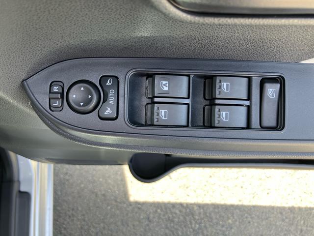 タントＸバックカメラ　左側電動スライドドア　シートヒーター　電動パーキングブレーキ　ＬＥＤヘッドライト　オートライト　オートエアコン　上下２段調節式デッキボード　コーナーセンサー　衝突被害軽減ブレーキ（千葉県）の中古車