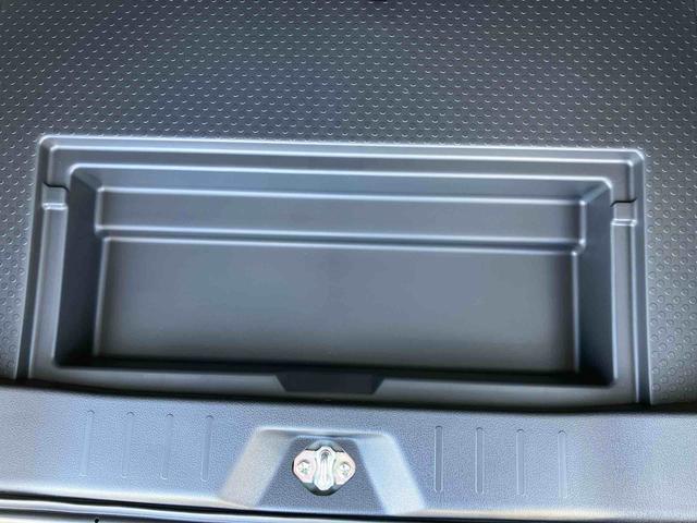 トールカスタムＧ９インチディスプレイオーディオ　バックカメラ　アダプティブクルコン　両側電動スライドドア　ＬＥＤ前灯＆フォグランプ　電動Ｐブレーキ　１５インチアルミホイール　コーナーセンサー　衝突被害軽減ブレーキ（千葉県）の中古車