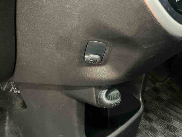 ムーヴカスタム　Ｘ　ハイパーＳＡIIＣＤ／ＭＤチューナー　ＡＵＸ接続　衝突被害軽減ブレーキ　横滑り防止装置　アイドリングストップ機構　プッシュエンジンスタート　キーフリーシステム　チルトステアリング　運転席シートリフター（千葉県）の中古車