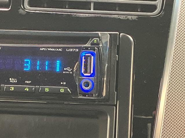ムーヴカスタム　Ｘトップシェイドガラス　ＣＤ／ＵＳＢ　ＡＵＸ接続　オートライト　ＬＥＤヘッドライト　オートエアコン　アルミホイール　プッシュスタート　キーフリーシステム　足踏み式駐車ブレーキ　アイドリングストップ（千葉県）の中古車