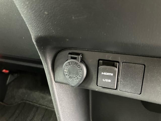 ムーヴキャンバスＧブラックアクセントリミテッド　ＳＡIII８型ナビ／ＴＶ／ＤＶＤ／ＢＴ／ＵＳＢ　全周囲カメラ　前後ドラレコ　オートライト　ＬＥＤヘッドライト　スマアシ　両側電動スライド　プッシュスタート　キーフリー　革巻ステアリング　オートエアコン　ステリモ（千葉県）の中古車
